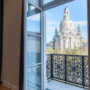  Apartment Luxury / 3-raum-suite An Der Frauenkirche / 4